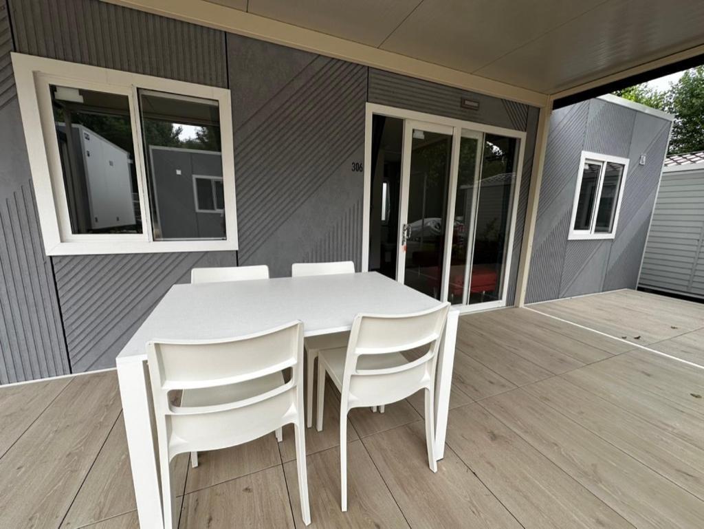 Eurocampingpacengo Hotel Lazise Exterior photo